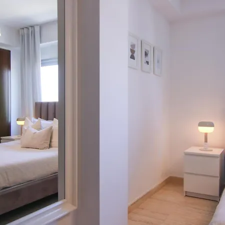 Apartment Phaedrus Living: Sea View Flat Kyma