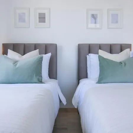 Phaedrus Living: Sea View Flat Kyma * 利马索尔